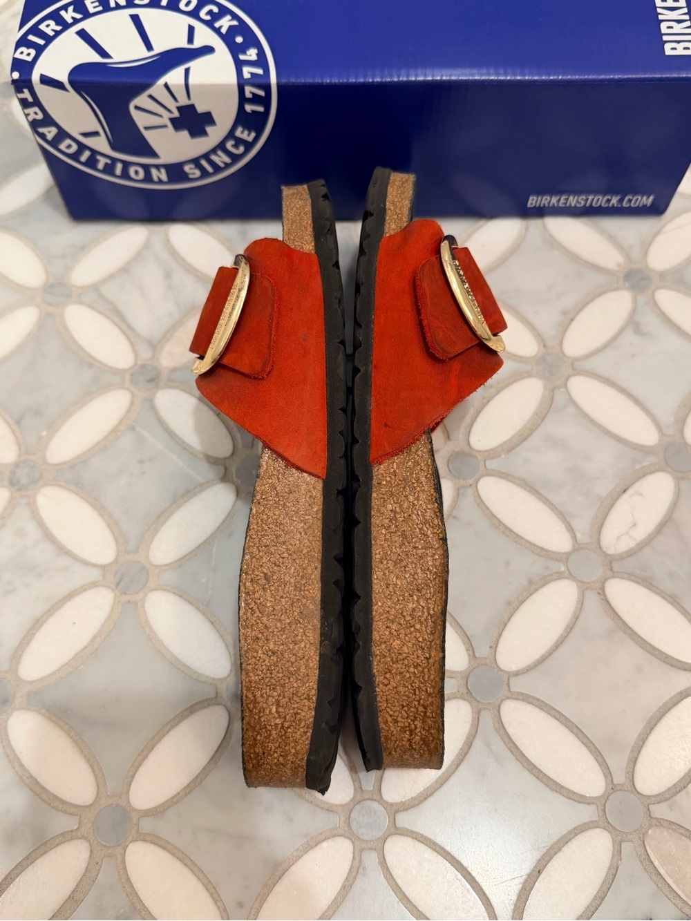 Birkenstock Madrid Big Buckle Sandals Crimson Red Oiled Leather Gold Narrow 38 - Picture 7 of 15